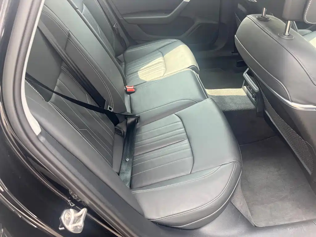 AUDI A6L 2023