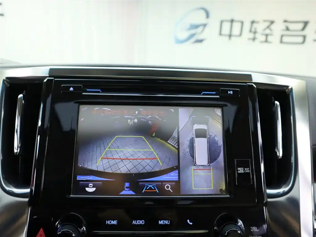 TOYOTA ALPHARD 2017