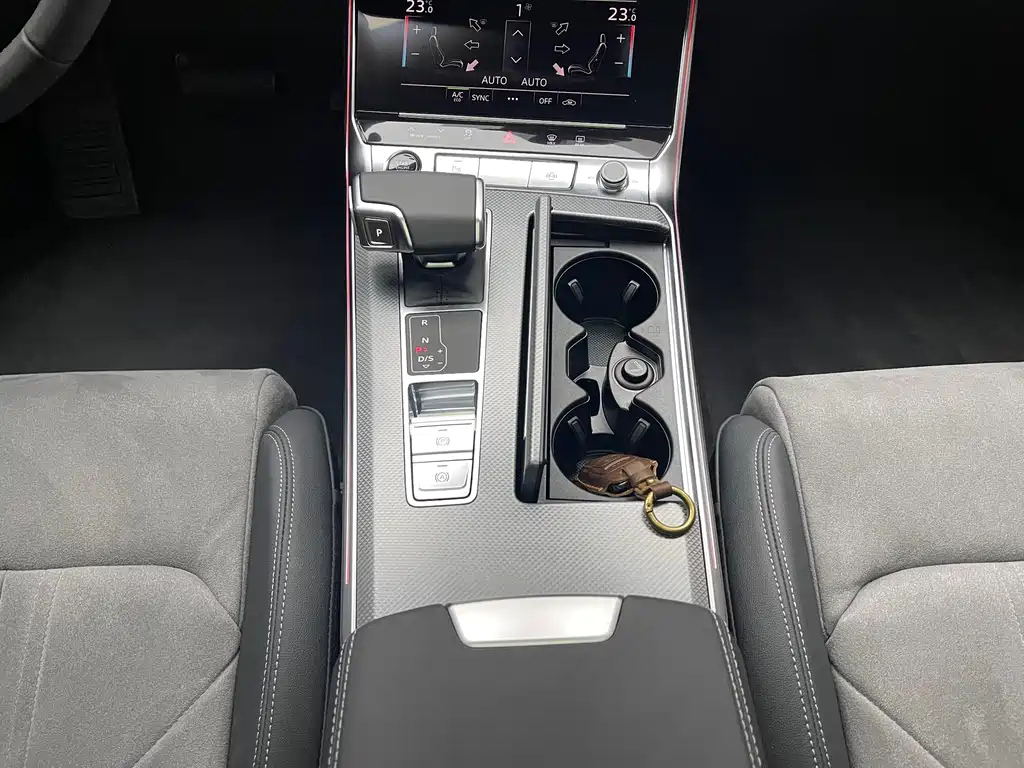 AUDI A6L 2024