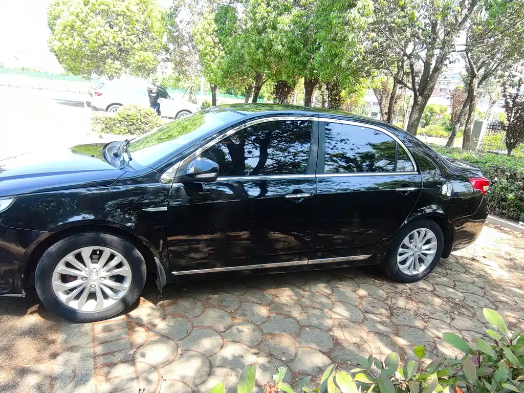 GEELY AUTO VISION 2016
