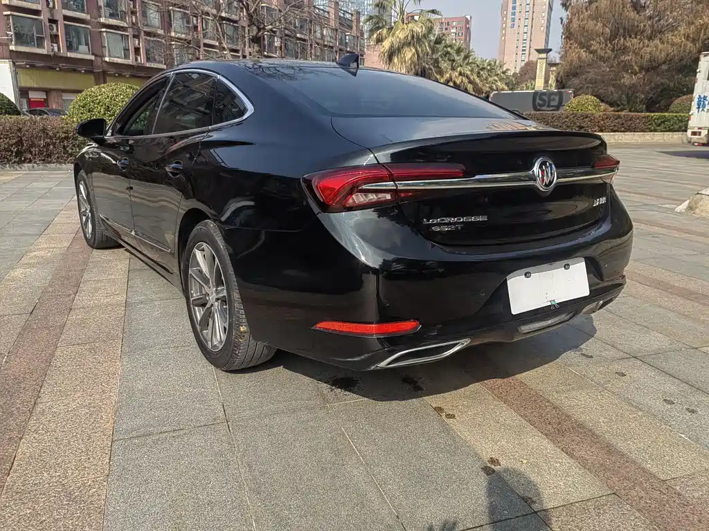 BUICK LACROSSE 2021