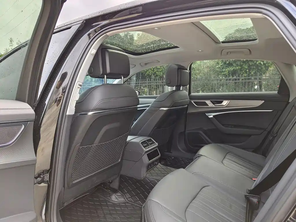 AUDI A6L 2023