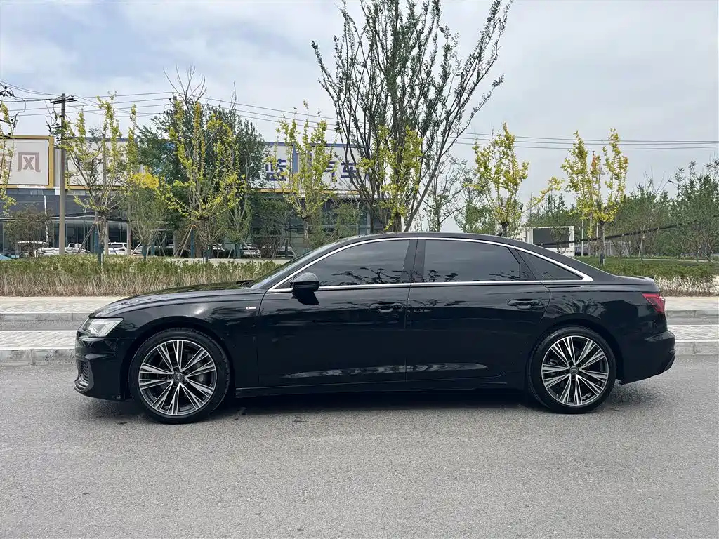 AUDI A6L 2022