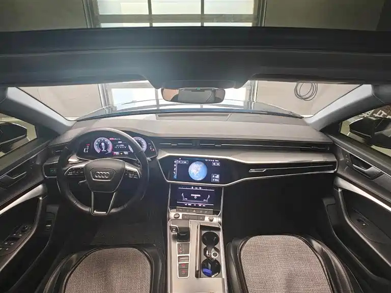 AUDI A6L 2021