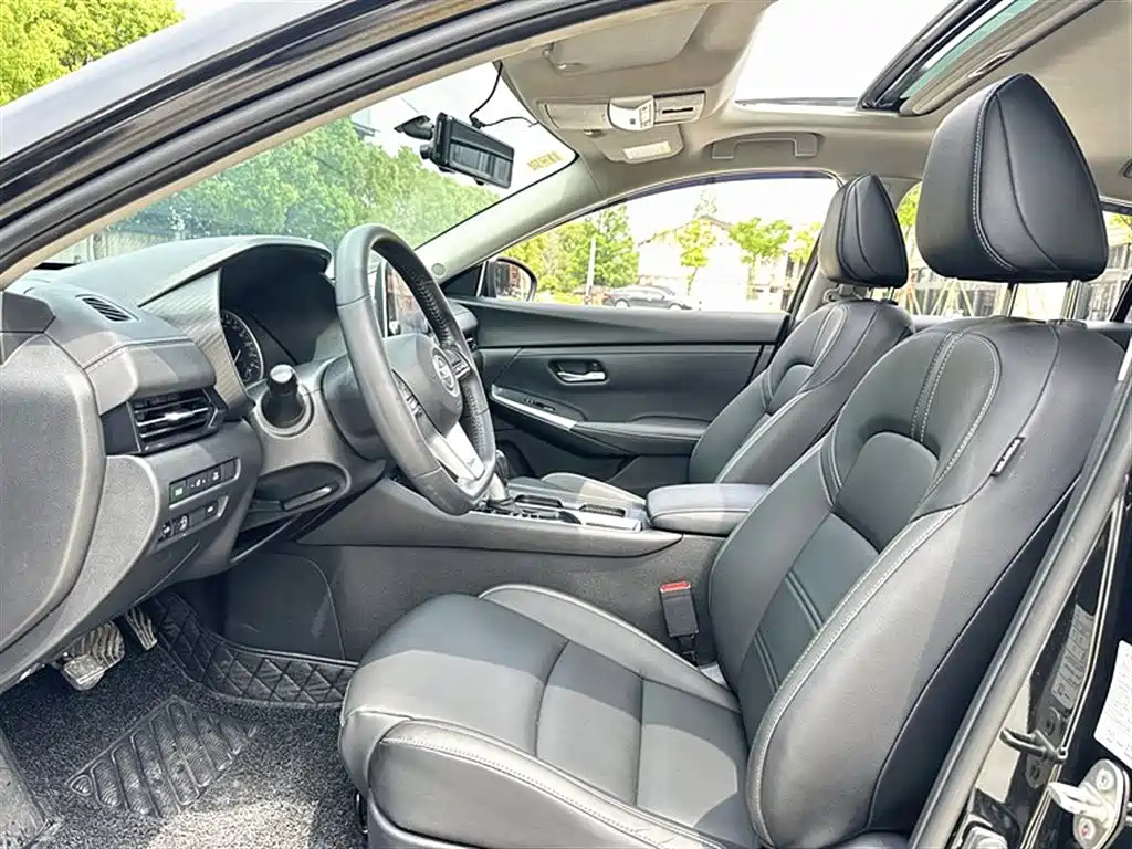 NISSAN SYLPHY 2020