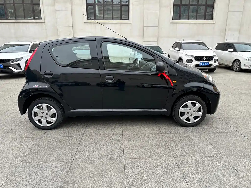 BYD F0 2013
