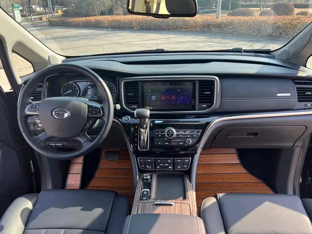 TRUMPCHI M8 2019