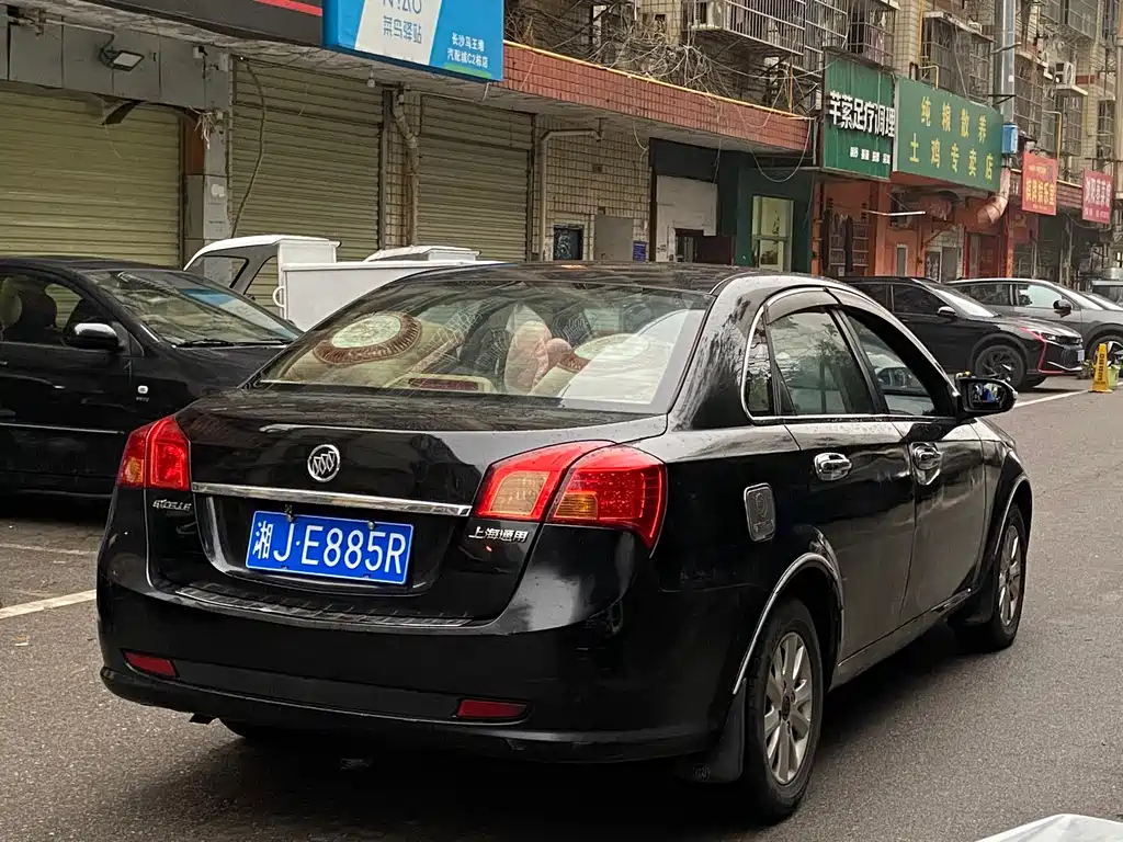 BUICK EXCELLE 2012