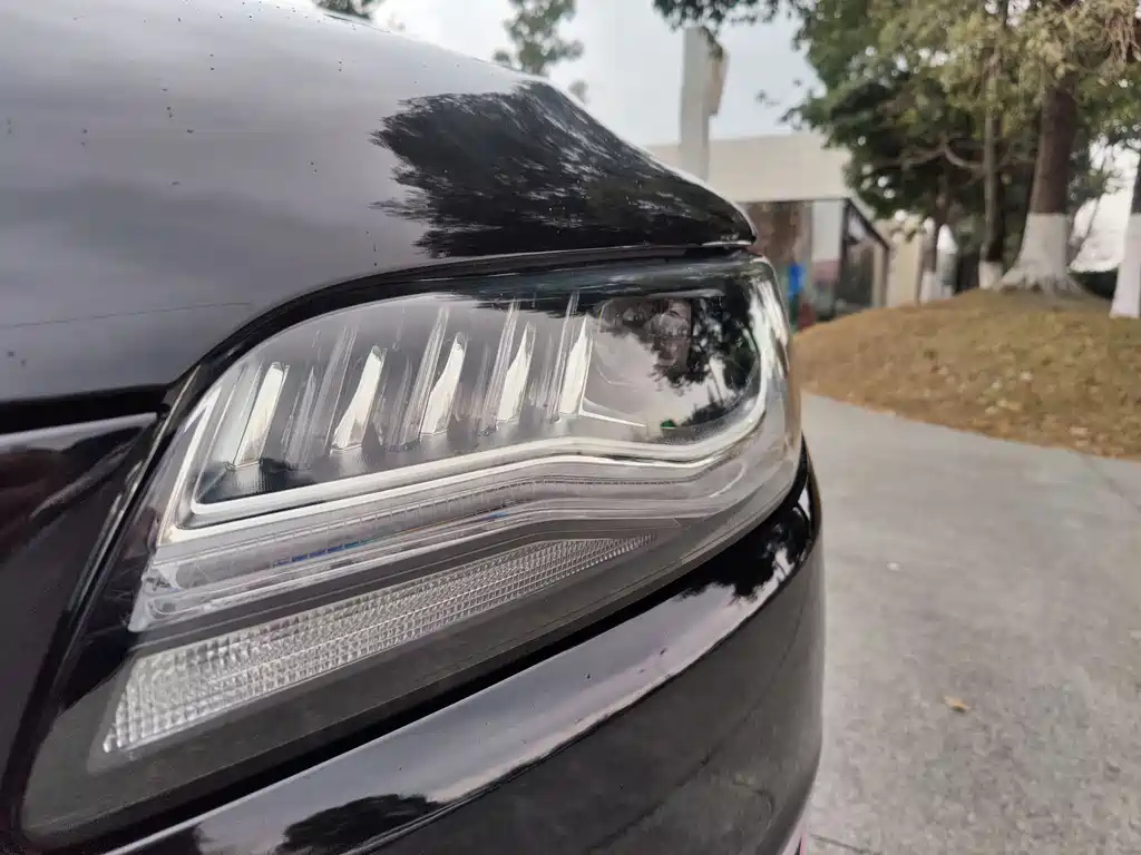 LINCOLN MKZ 2019