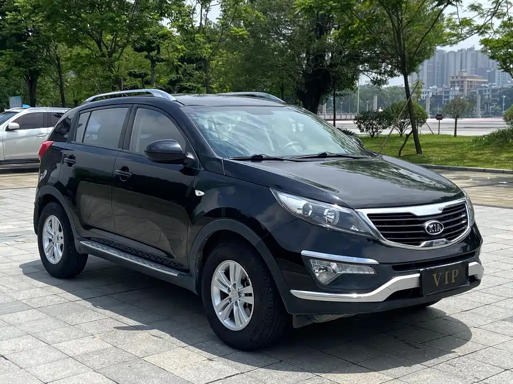 KIA SPORTAGE 2012