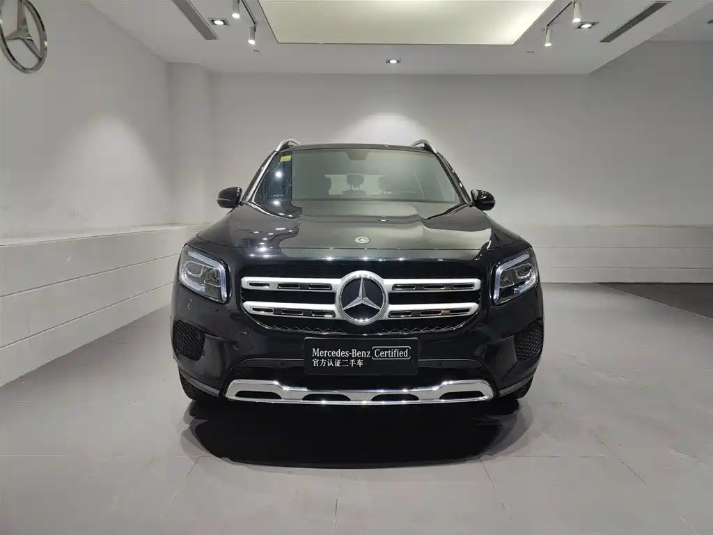 MERCEDES BENZ GLB 2021