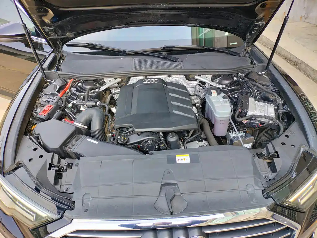 AUDI A6L 2021