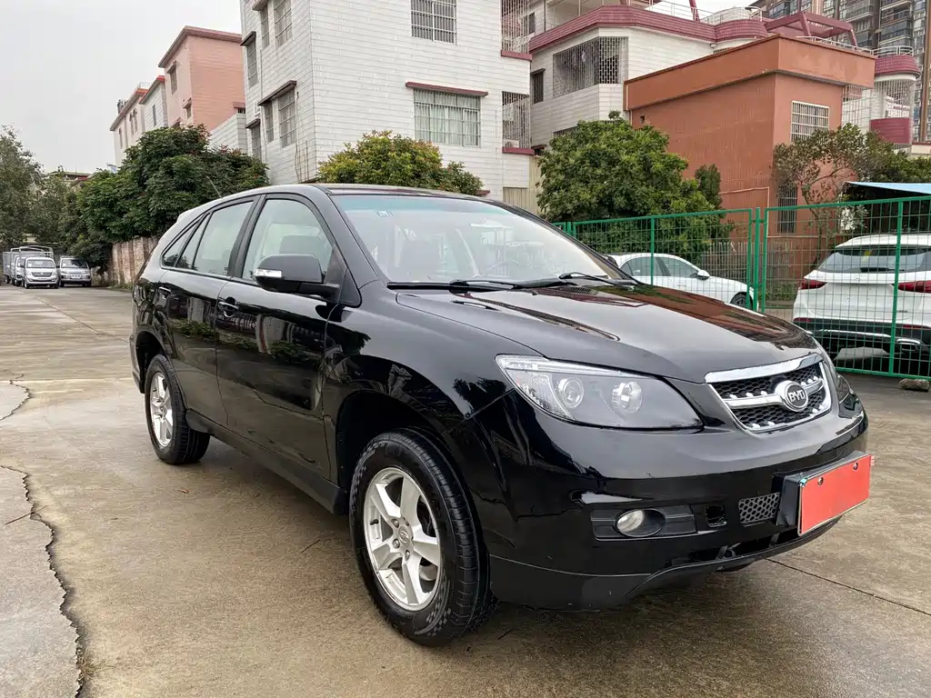 BYD S6 2015