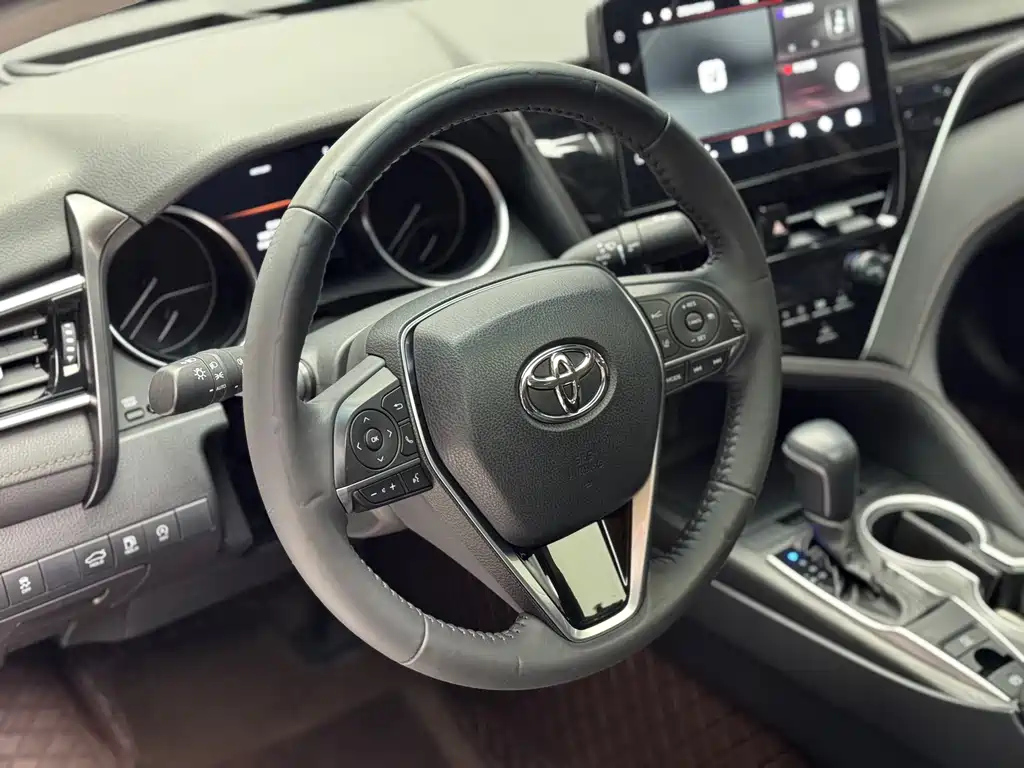 TOYOTA CAMRY 2022