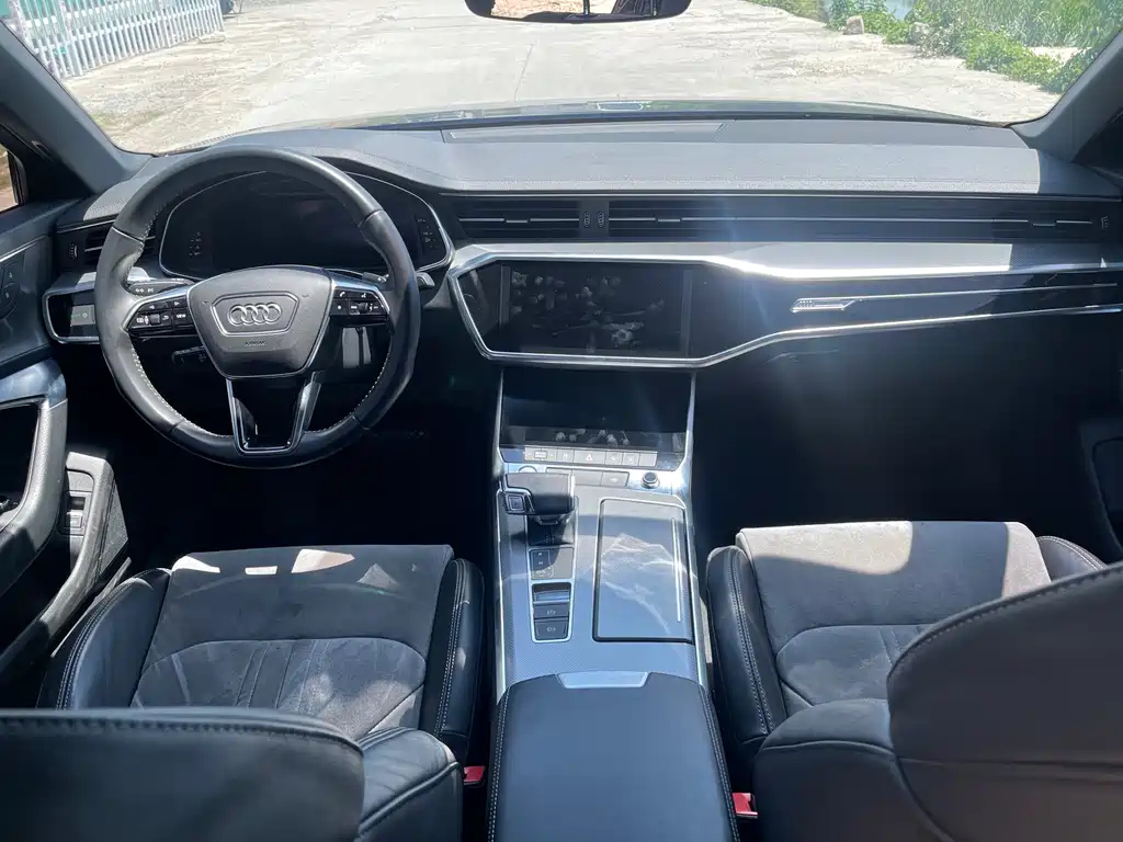 AUDI A6L 2020