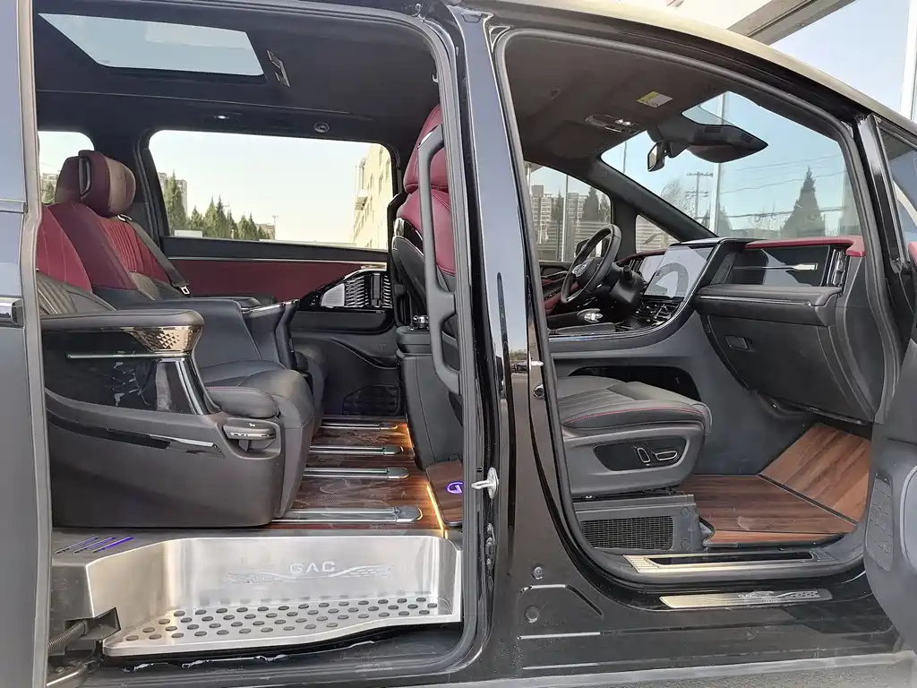 TRUMPCHI M8 2023