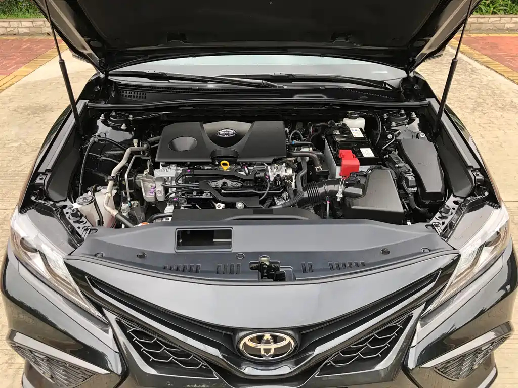 TOYOTA CAMRY 2023