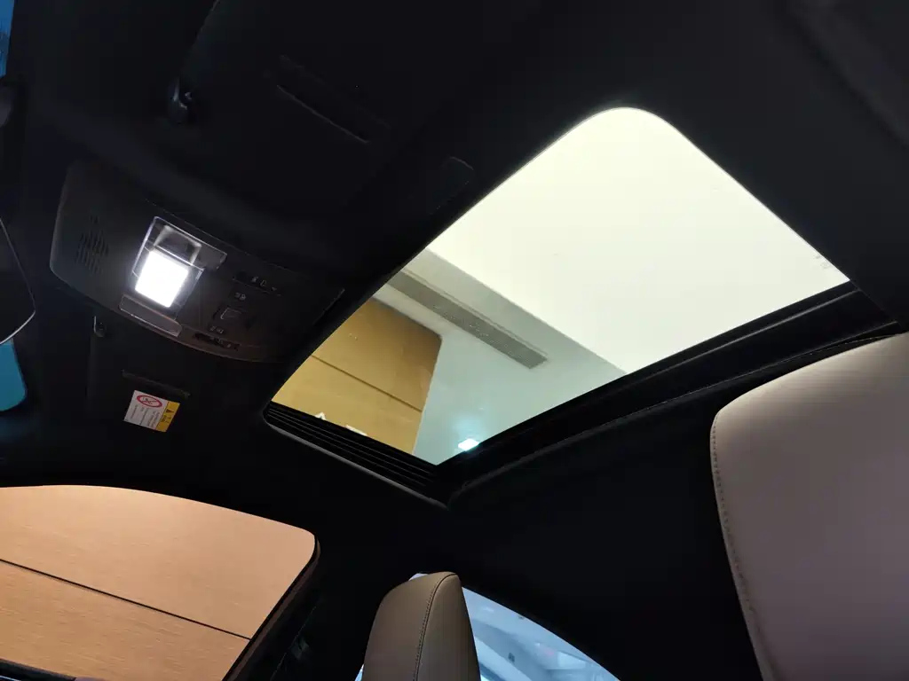 LEXUS ES 2023