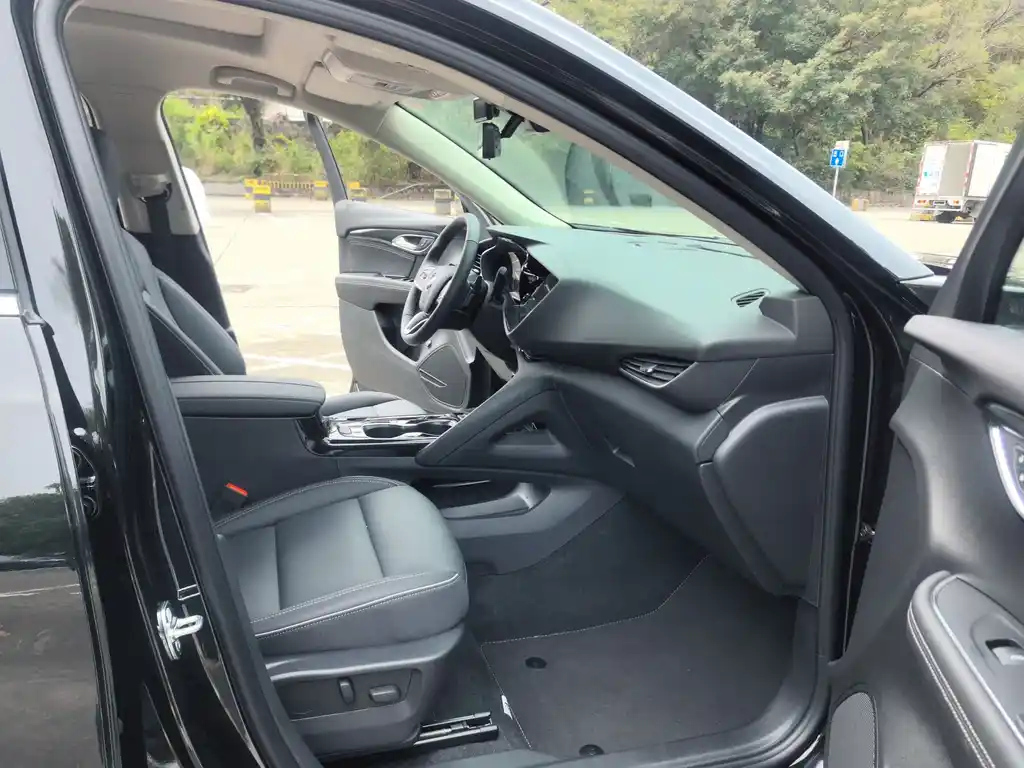 BUICK ENVISION 2023