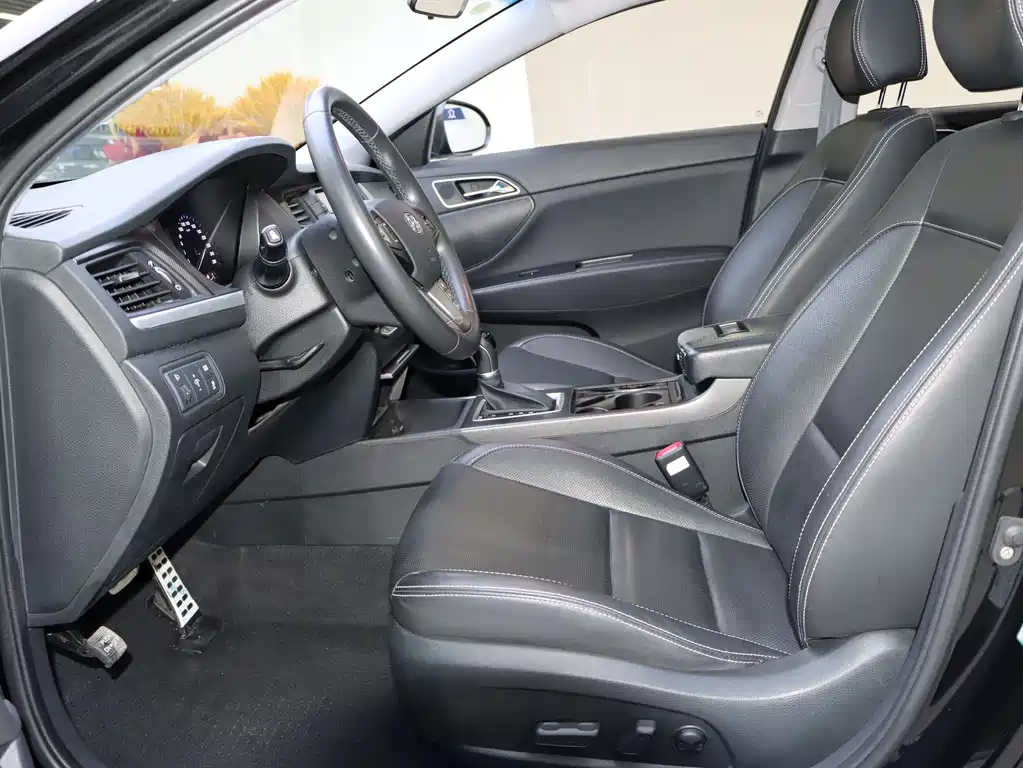 HYUNDAI MISTRA 2018