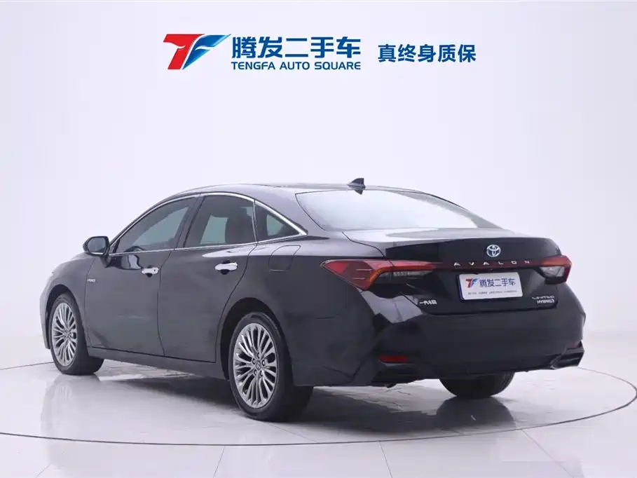 TOYOTA AVALON 2019