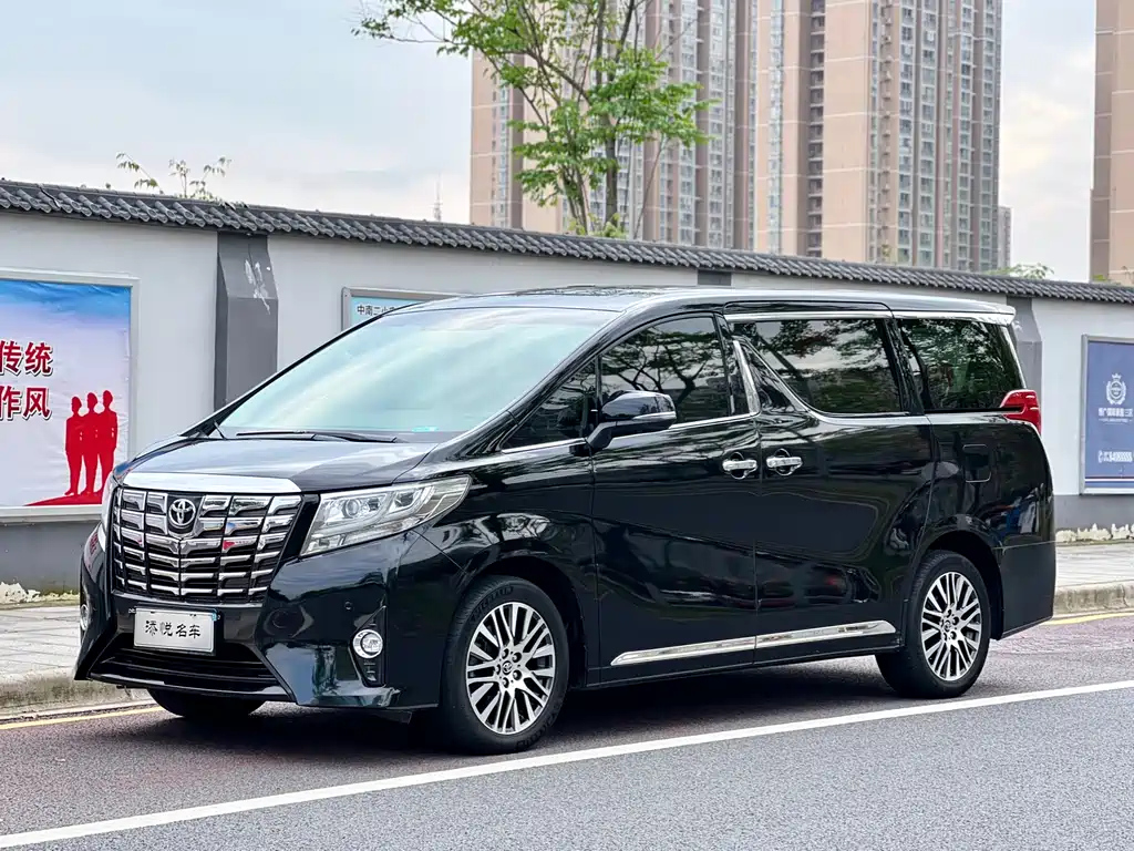 TOYOTA ALPHARD 2017