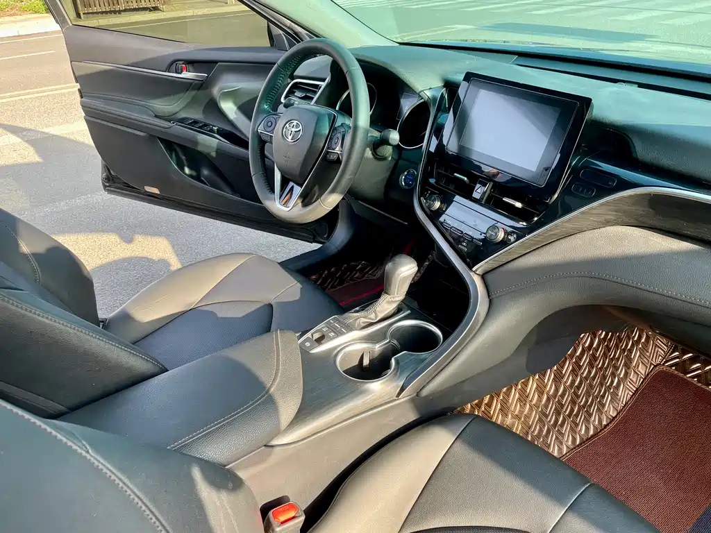 TOYOTA CAMRY 2022
