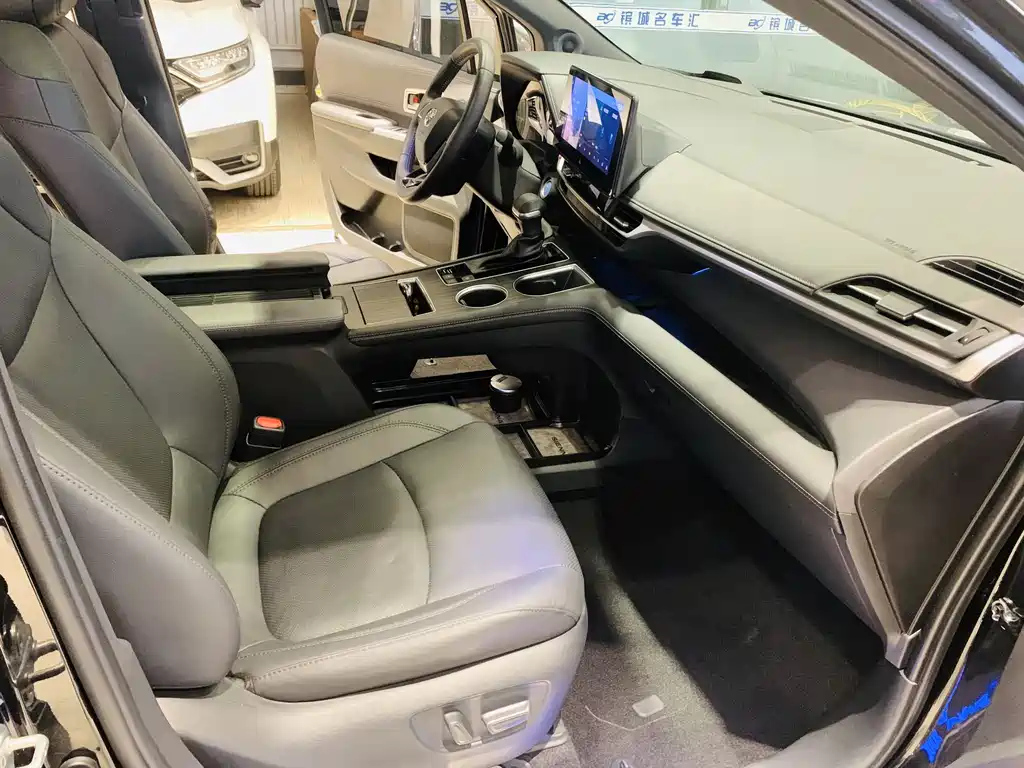 TOYOTA SIENNA SIENNA 2022