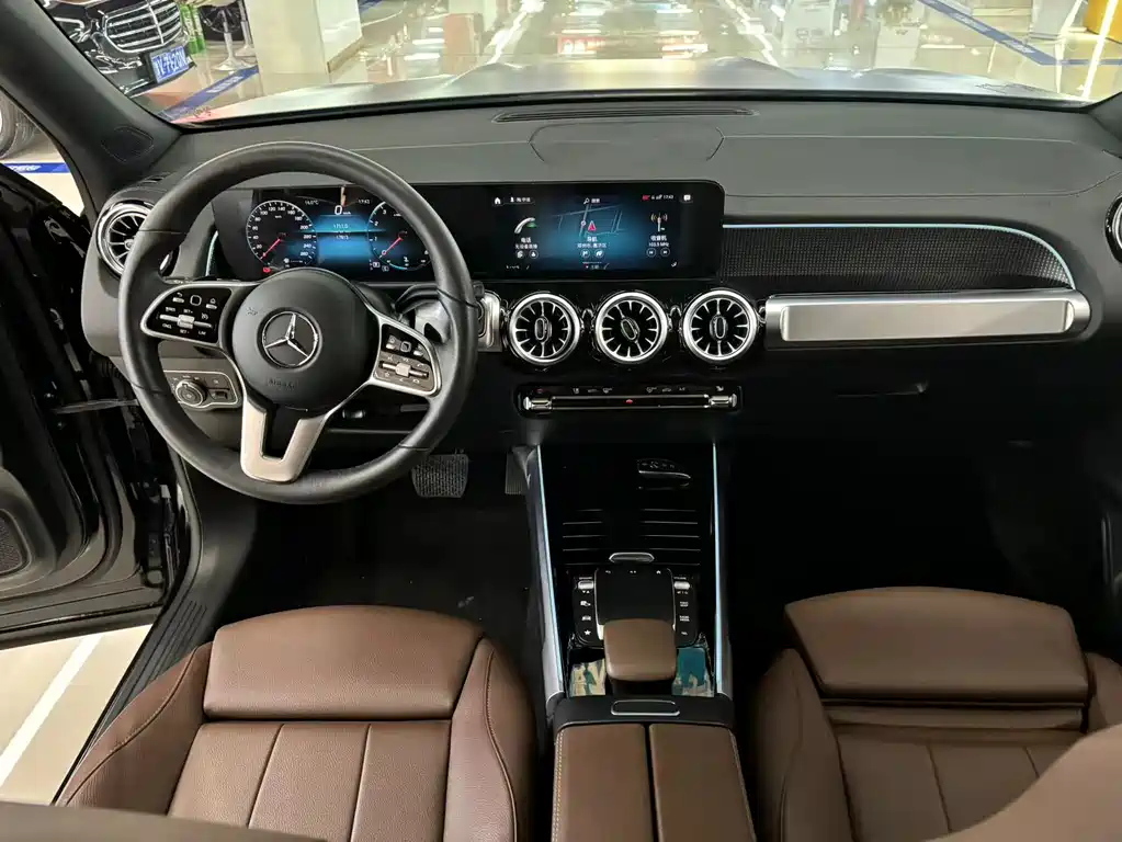 MERCEDES BENZ GLB 2022