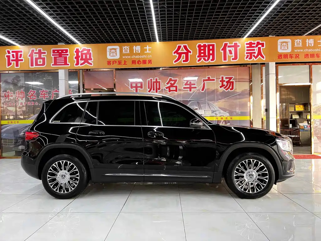 MERCEDES BENZ GLB 2020