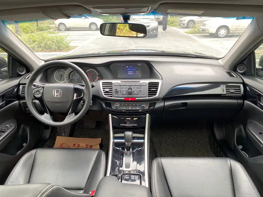 HONDA ACCORD 2017