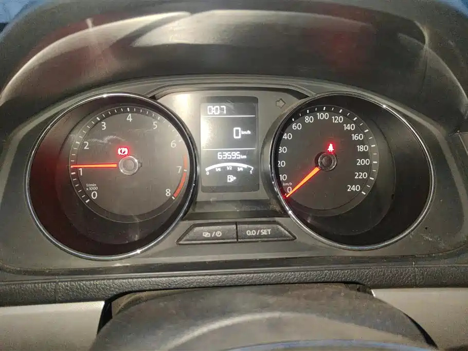 VOLKSWAGEN LAVIDA 2017