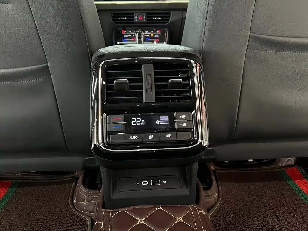VOLKSWAGEN PASSAT 2021