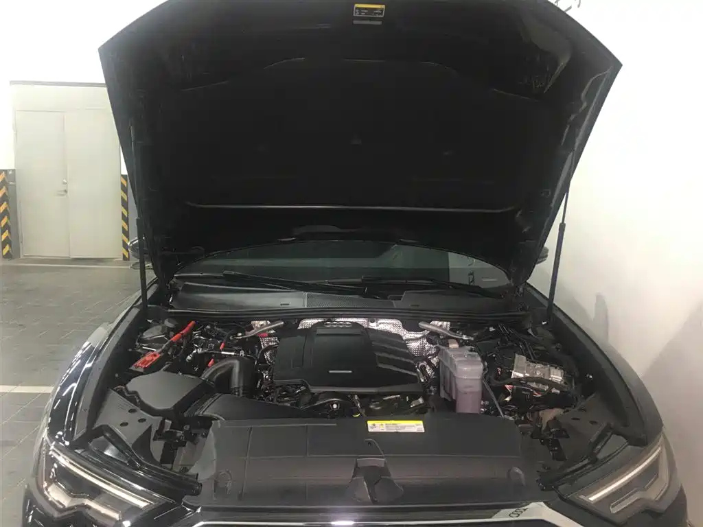 AUDI A6L 2020