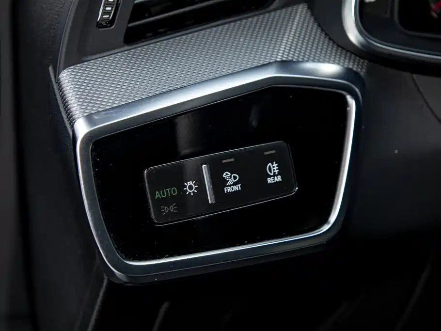 AUDI A6L 2023