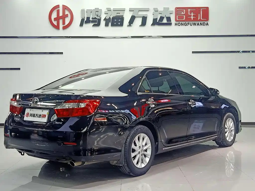 TOYOTA CAMRY 2013