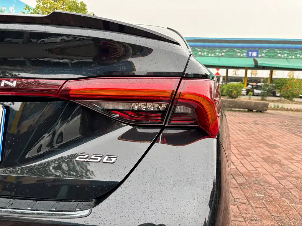 TOYOTA AVALON 2023