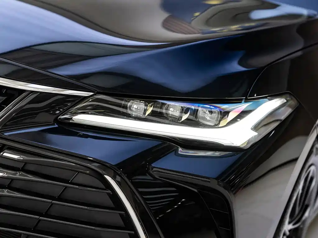 TOYOTA AVALON 2023