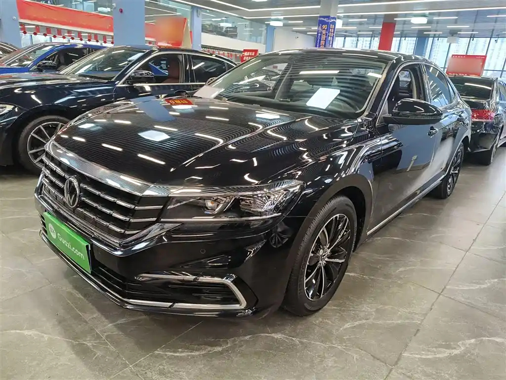 VOLKSWAGEN PASSAT 2021