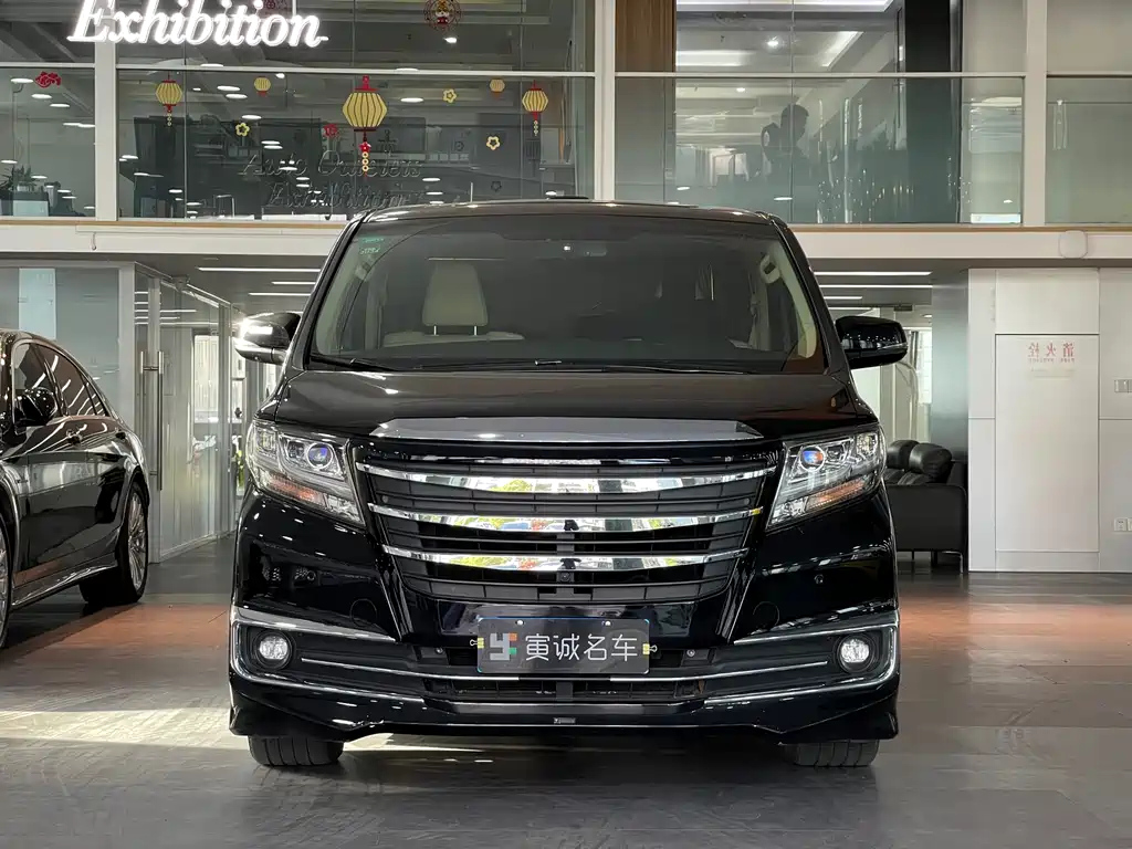 TOYOTA ALPHARD 2016