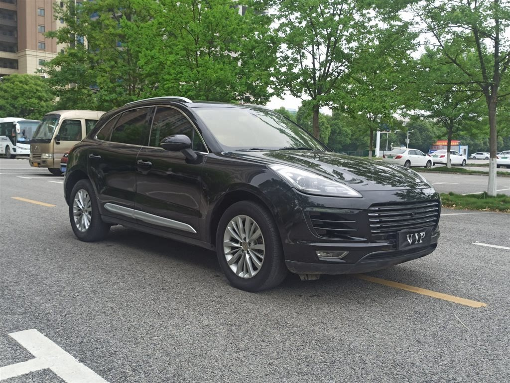 ZOTYE SR9 2017
