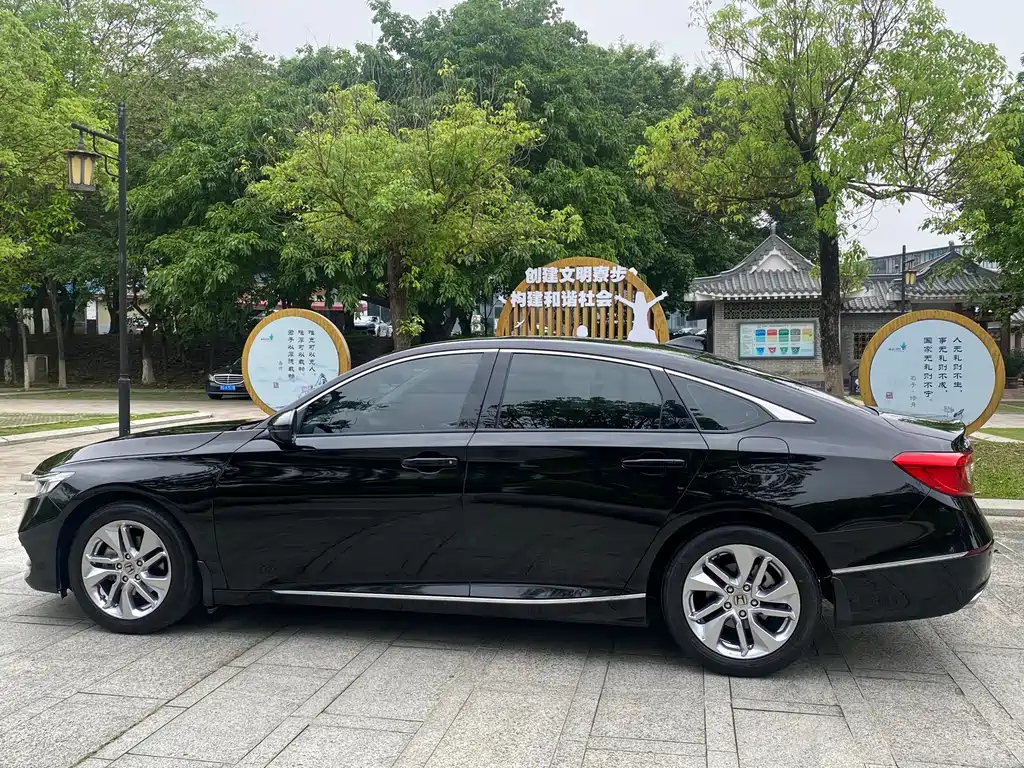 HONDA ACCORD 2021