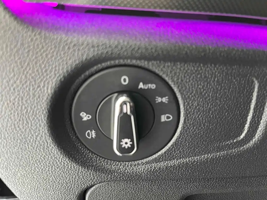 VOLKSWAGEN PASSAT 2022