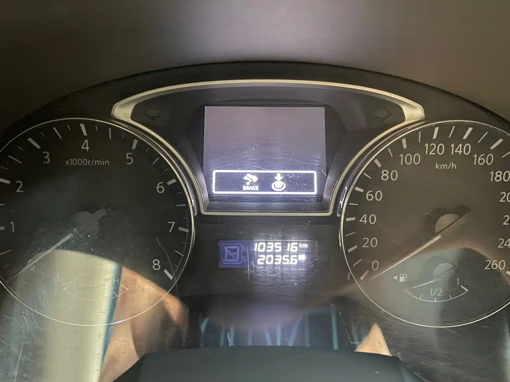 NISSAN TEANA 2017