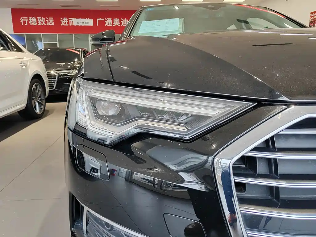 AUDI A6L 2021