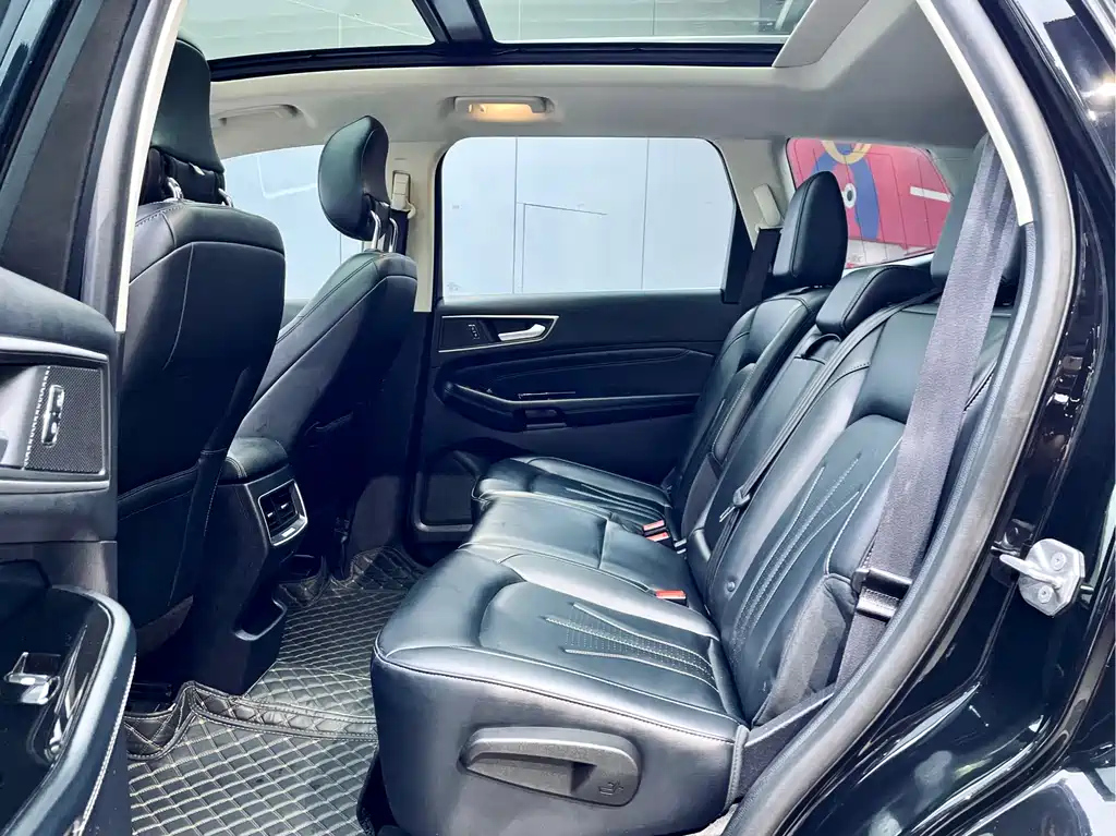 FORD EDGE 2021