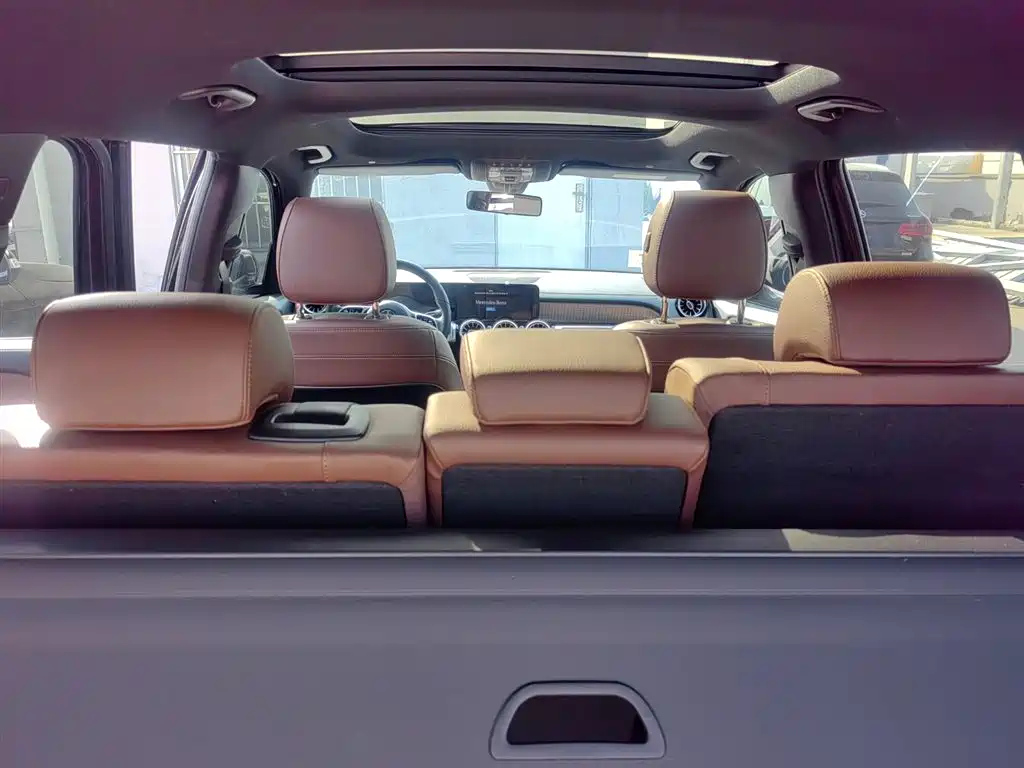 MERCEDES BENZ GLB 2022