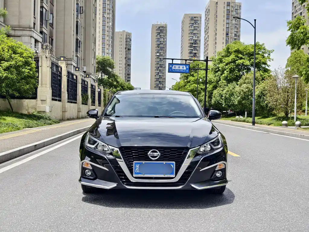 NISSAN TEANA 2021