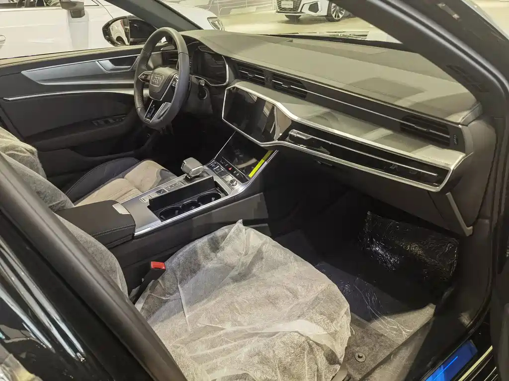 AUDI A6L 2024