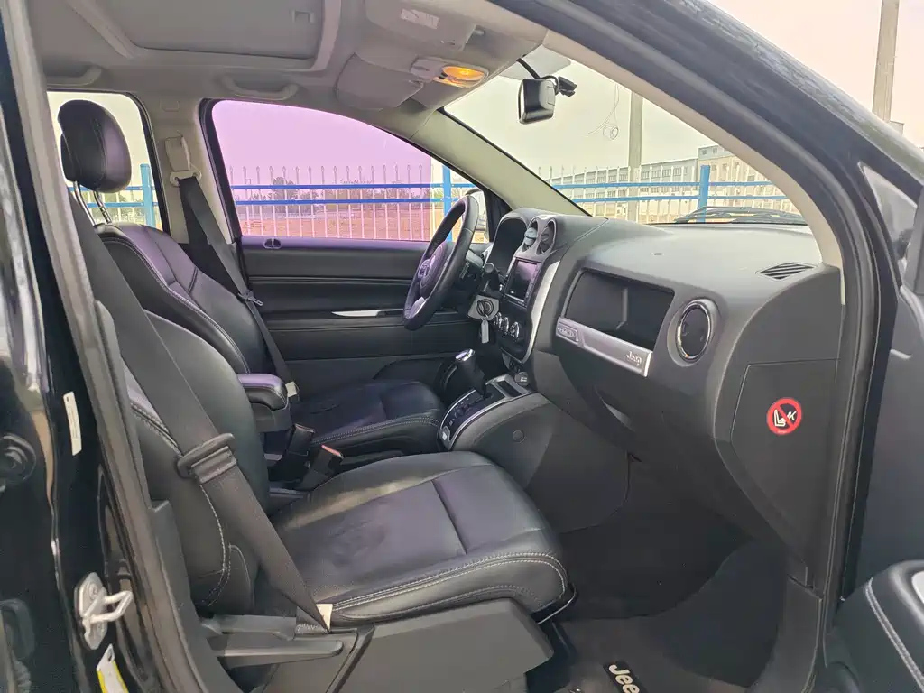 JEEP COMPASS IMPORT 2015